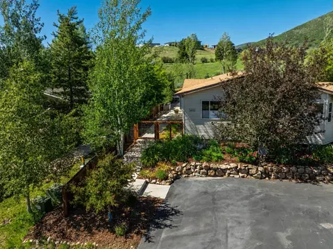 1496 Conestoga Cir, Steamboat Springs, CO 80487