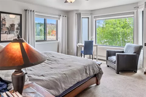 Bedroom - 1121 Rainbow Dr, Silverthorne, CO 80498 photo 3 of 4
