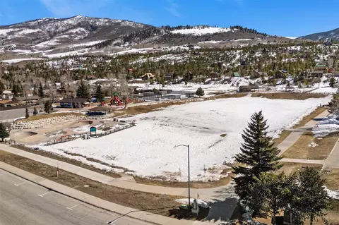 Exterior - 1121 Rainbow Dr, Silverthorne, CO 80498 photo 10 of 10