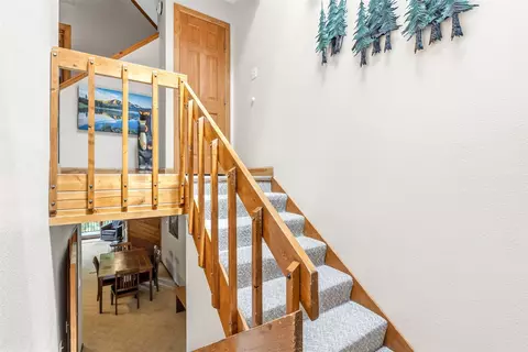 Entry Way - 10500 Ryan Gulch Rd #J-104, Silverthorne, CO 80498 photo 2 of 3