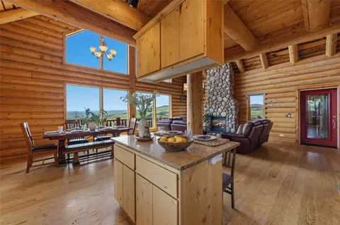 Dining - 509 Gcr 281, Kremmling, CO 80459 photo 2 of 5