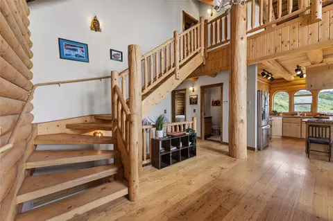 Entry Way - 509 Gcr 281, Kremmling, CO 80459 photo 2 of 4
