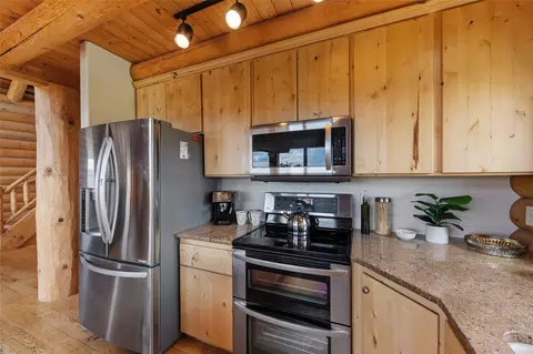 Kitchen - 509 Gcr 281, Kremmling, CO 80459 photo 2 of 5