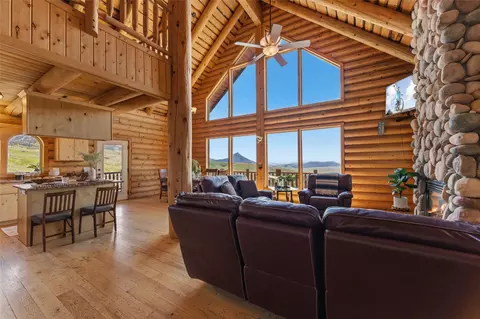 Living - 509 Gcr 281, Kremmling, CO 80459 photo 5 of 5