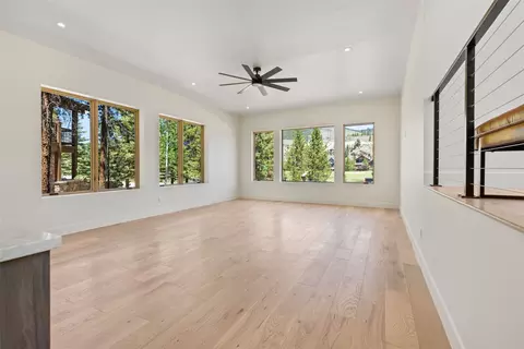 Living - 180 Elk Cir, Keystone, CO 80435 photo 8 of 11
