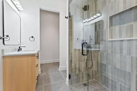 Bath - 180 Elk Cir, Keystone, CO 80435 photo 4 of 6