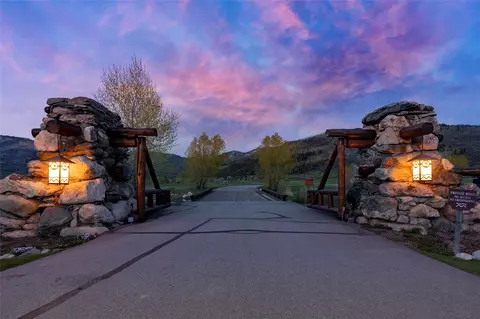 33400 Painted Pony Ln, Steamboat Springs, CO 80487