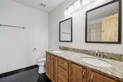 Bath - 171 Buffalo Dr, Silverthorne, CO 80498 photo 2 of 4
