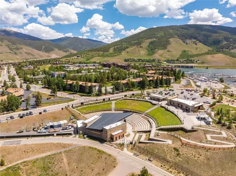 View/Area - 240 Lake Dillon Dr #321, Dillon, CO 80435 photo 7 of 12