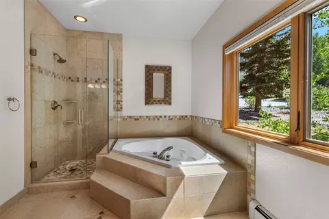 Bath - 453 Ensign Dr, Dillon, CO 80435 photo 2 of 5