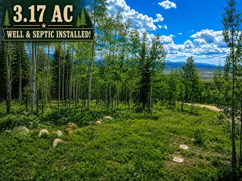 755 Selkirk Ln, Jefferson, CO 80456