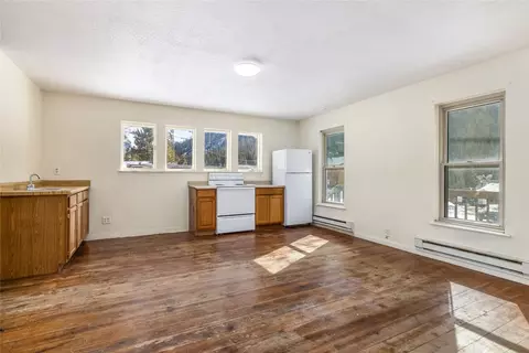 Living - 5355 Montezuma Rd, Montezuma, CO 80435 photo 2 of 4