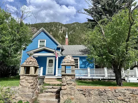 Exterior - 902 Main St, Georgetown, CO 80444 photo 6 of 9