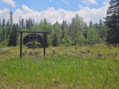 33415 Filly Trl, Oak Creek, CO 80467