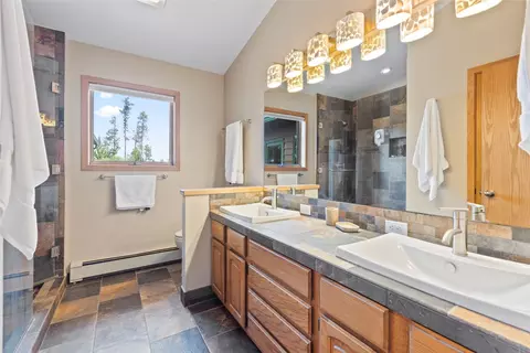 Bath - 1139 Emerald Rd, Silverthorne, CO 80498 photo 1 of 4