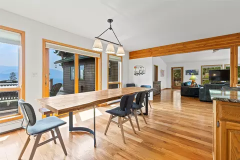 Dining - 1139 Emerald Rd, Silverthorne, CO 80498 photo 3 of 5