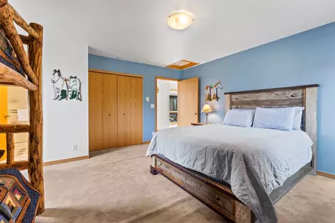 Bedroom - 1139 Emerald Rd, Silverthorne, CO 80498 photo 4 of 6