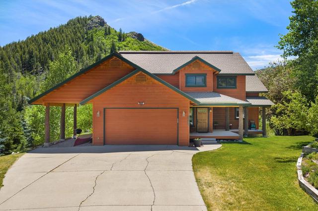 30390 Coyote Run Ct, Oak Creek, CO 80467