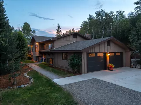 1141 Thornburg St, Steamboat Springs, CO 80487
