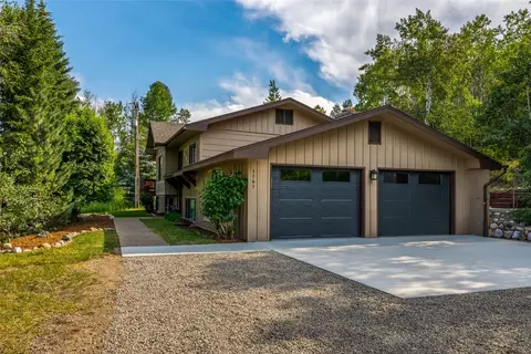 1141 Thornburg St, Steamboat Springs, CO 80487