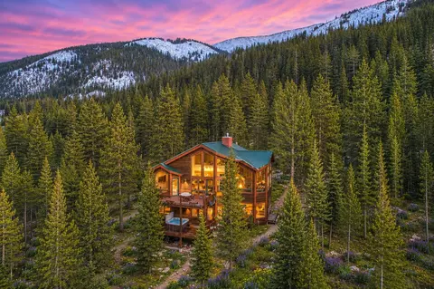 181 Red Fox Ct, Breckenridge, CO 80424