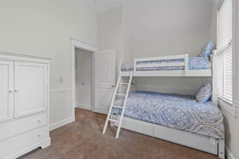 Bedroom - 304 N Main St #H1, Breckenridge, CO 80424 photo 8 of 9