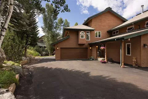 1734 Highland Way #1734, Steamboat Springs, CO 80487