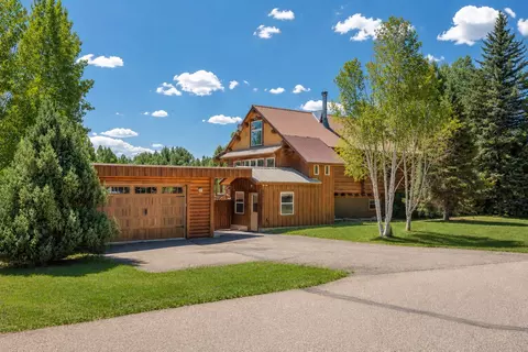 40546 Steamboat Dr, Steamboat Springs, CO 80487
