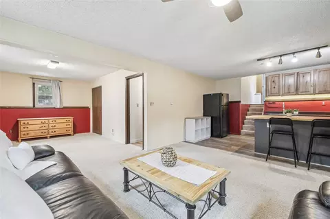 Living - 422 Alpine Rd, Dillon, CO 80435 photo 3 of 6