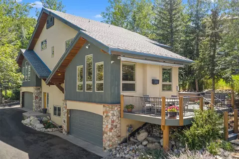 2531 Longthong Rd, Steamboat Springs, CO 80487