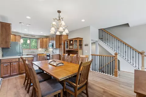 Dining - 1512 Point Dr #B, Frisco, CO 80443 photo 1 of 1