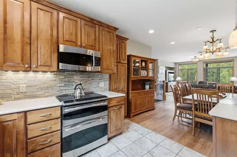 Kitchen - 1512 Point Dr #B, Frisco, CO 80443 photo 2 of 4