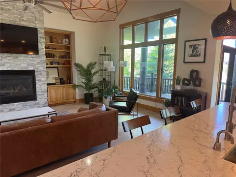 Living - 60 Shane Ct, Dillon, CO 80435 photo 3 of 6