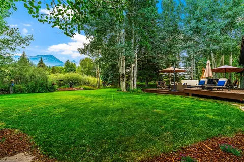 Exterior - 56 Riverside Dr, Silverthorne, CO 80498 photo 14 of 16