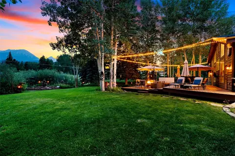 Exterior - 56 Riverside Dr, Silverthorne, CO 80498 photo 5 of 16