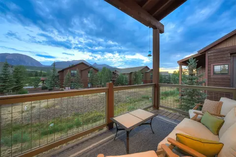 Exterior - 67 Fly Line Dr, Silverthorne, CO 80498 photo 2 of 5