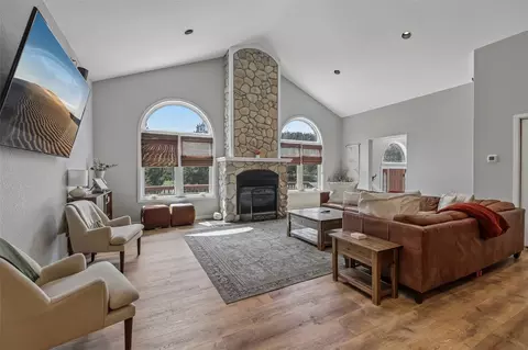 Living - 312 Red Hawk Cir, Silverthorne, CO 80498 photo 3 of 4