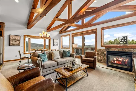 2101 Overlook Ln #101, Steamboat Springs, CO 80487