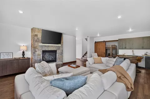 Living - 62 Mckay Pl, Silverthorne, CO 80498 photo 4 of 4