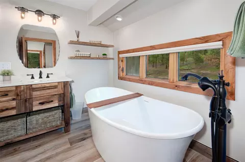 Bath - 1631 Keystone Ranch Rd, Keystone, CO 80435 photo 2 of 7