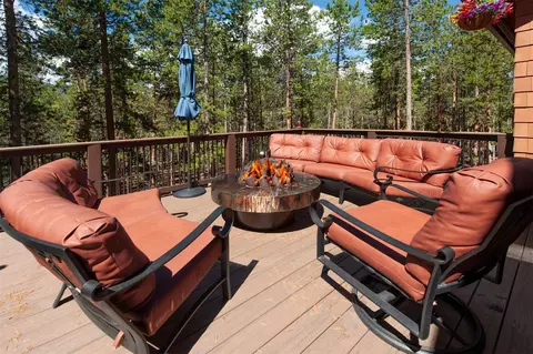 Exterior - 1631 Keystone Ranch Rd, Keystone, CO 80435 photo 8 of 11
