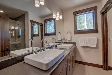 Bath - 116 Youngs Preserve Rd, Silverthorne, CO 80498 photo 1 of 3