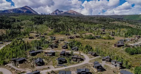View/Area - 116 Youngs Preserve Rd, Silverthorne, CO 80498 photo 7 of 8