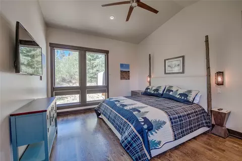 Bedroom - 116 Youngs Preserve Rd, Silverthorne, CO 80498 photo 1 of 3