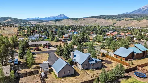 View/Area - 460 Clayton Rd, Silverthorne, CO 80498 photo 2 of 9