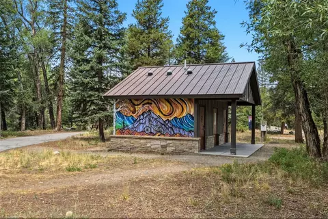 Bath - 460 Clayton Rd, Silverthorne, CO 80498 photo 1 of 3