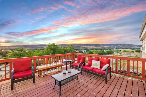 330 S Walnut St, Hayden, CO 81639