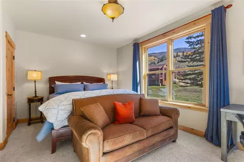 Bedroom - 405 Bald Eagle Rd, Silverthorne, CO 80498 photo 4 of 6