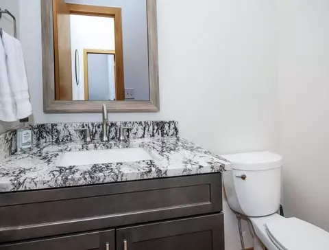 Bath - 5159 Gore Cir, Vail, CO 81657 photo 6 of 8
