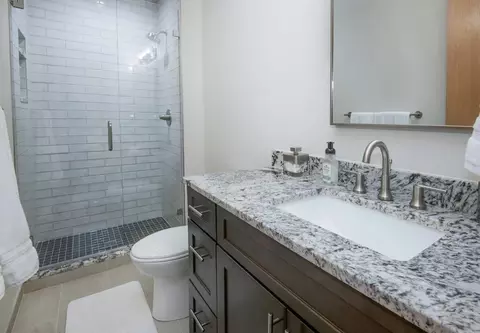 Bath - 5159 Gore Cir, Vail, CO 81657 photo 8 of 8